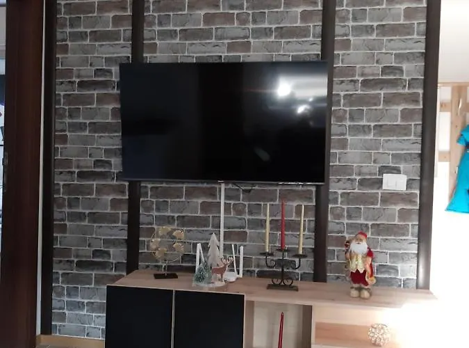 아파트 Anzujska Carolija